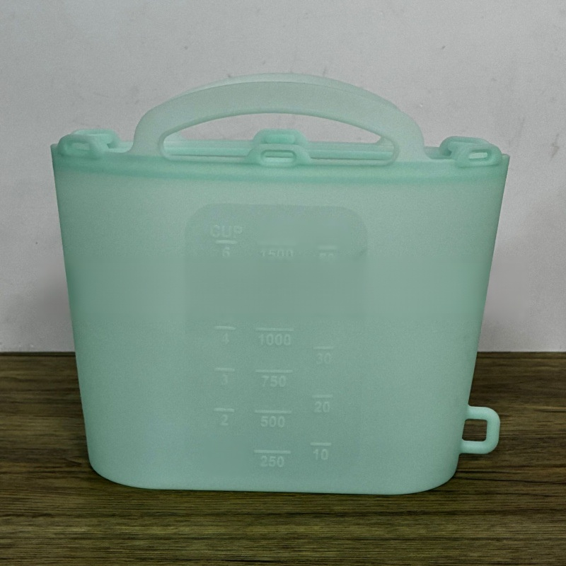 Household 4-Grid Ice Cube Tray with Lid