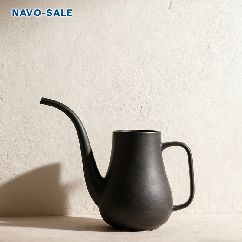 長い注ぎ口のじょうろ（4個）