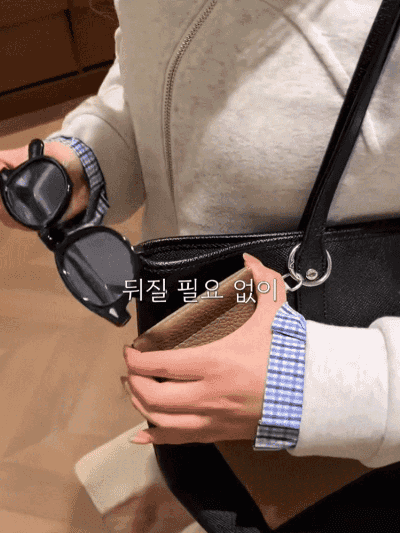 고급 엠보 텍스처 자동 클로징 미니 파우치