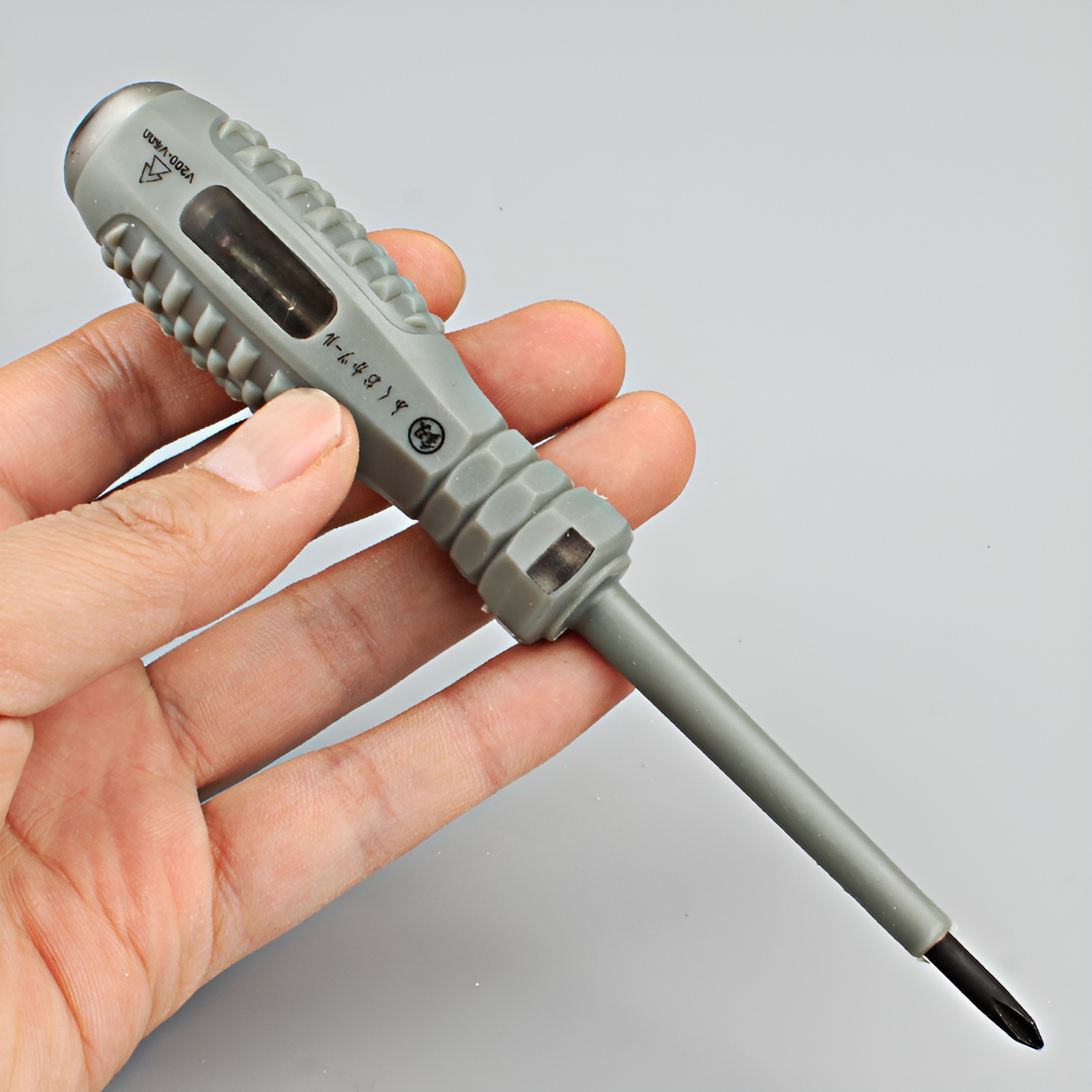 Vielseitiger Elektriker-Teststift