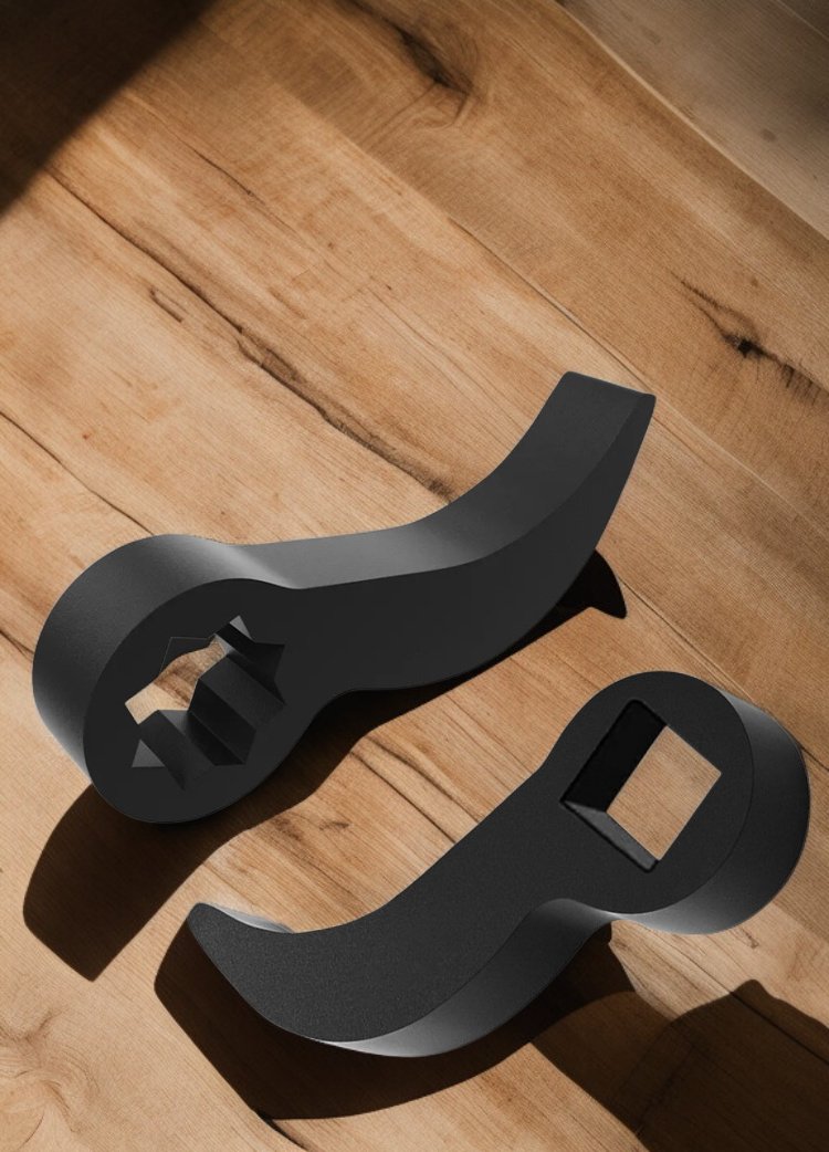 전동축 전용 스쿠스토퍼 공구 사용 장면