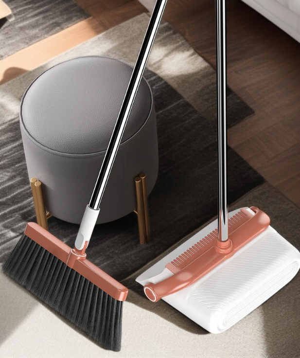 ちりとりとほうきの簡単収納例