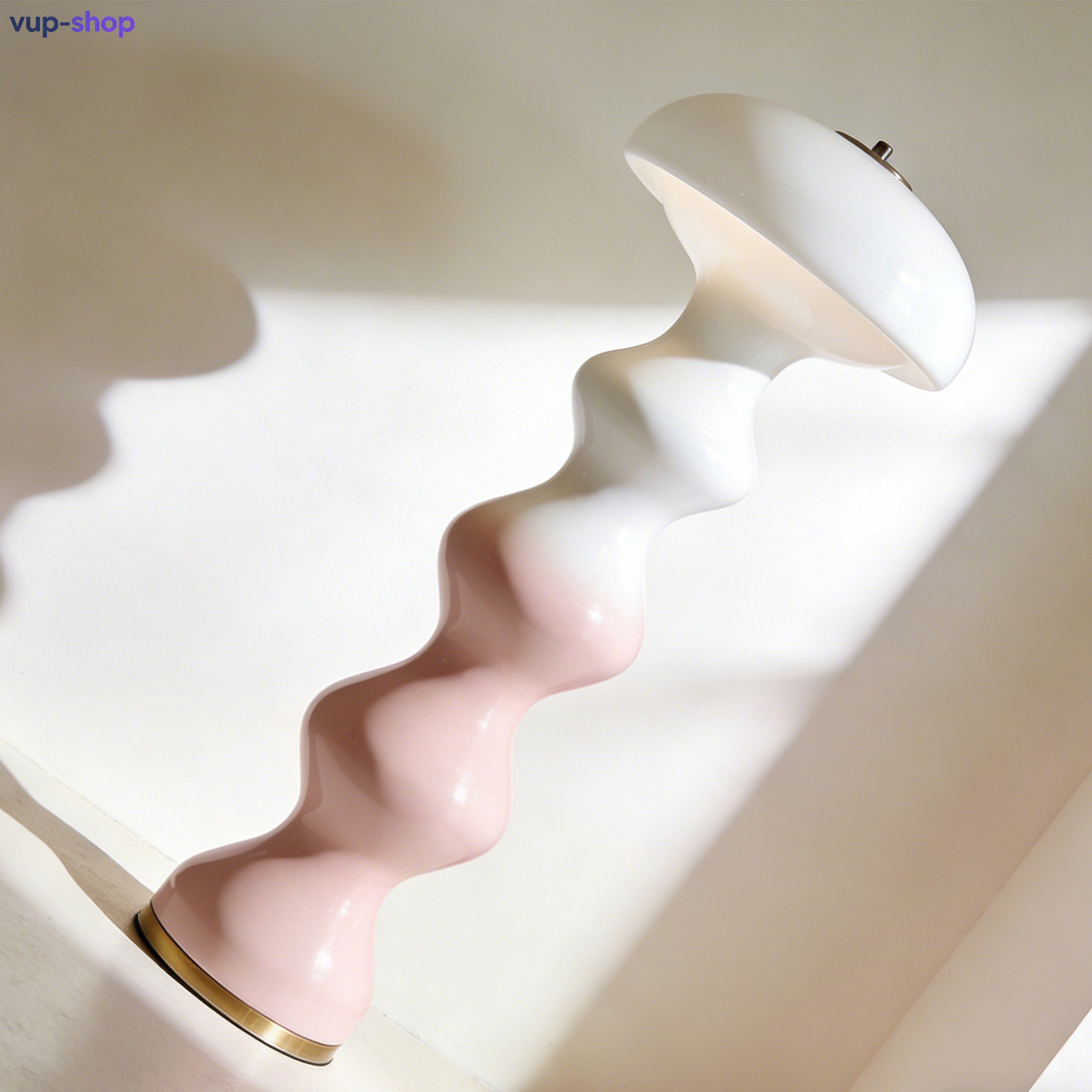 現代簡約 LED 落地燈