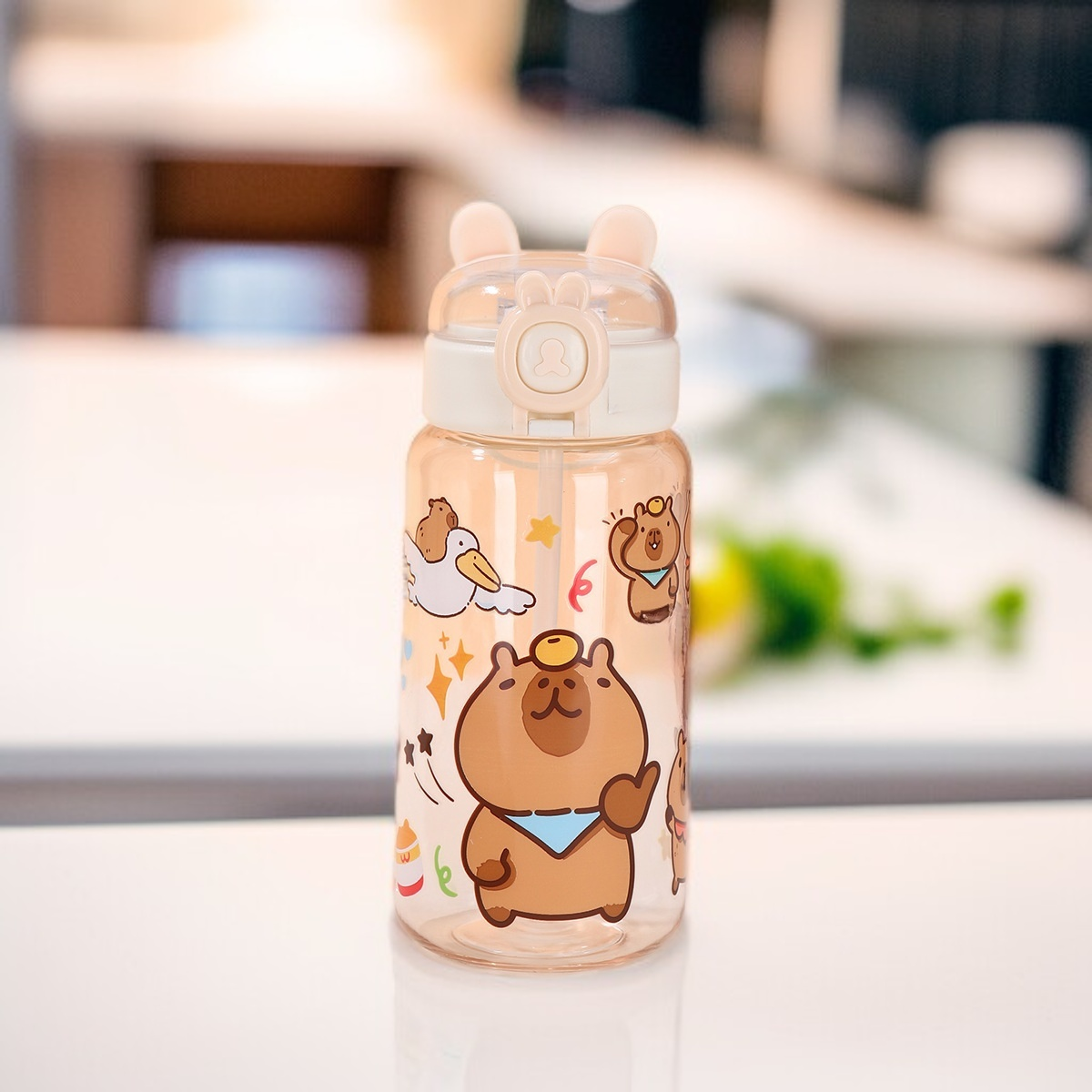 Large capacity cartoon kettle