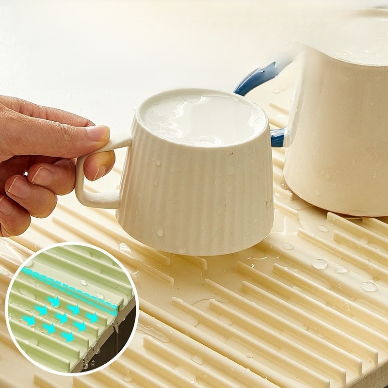 Silná silikonová odvodňovací podložka do kuchyně