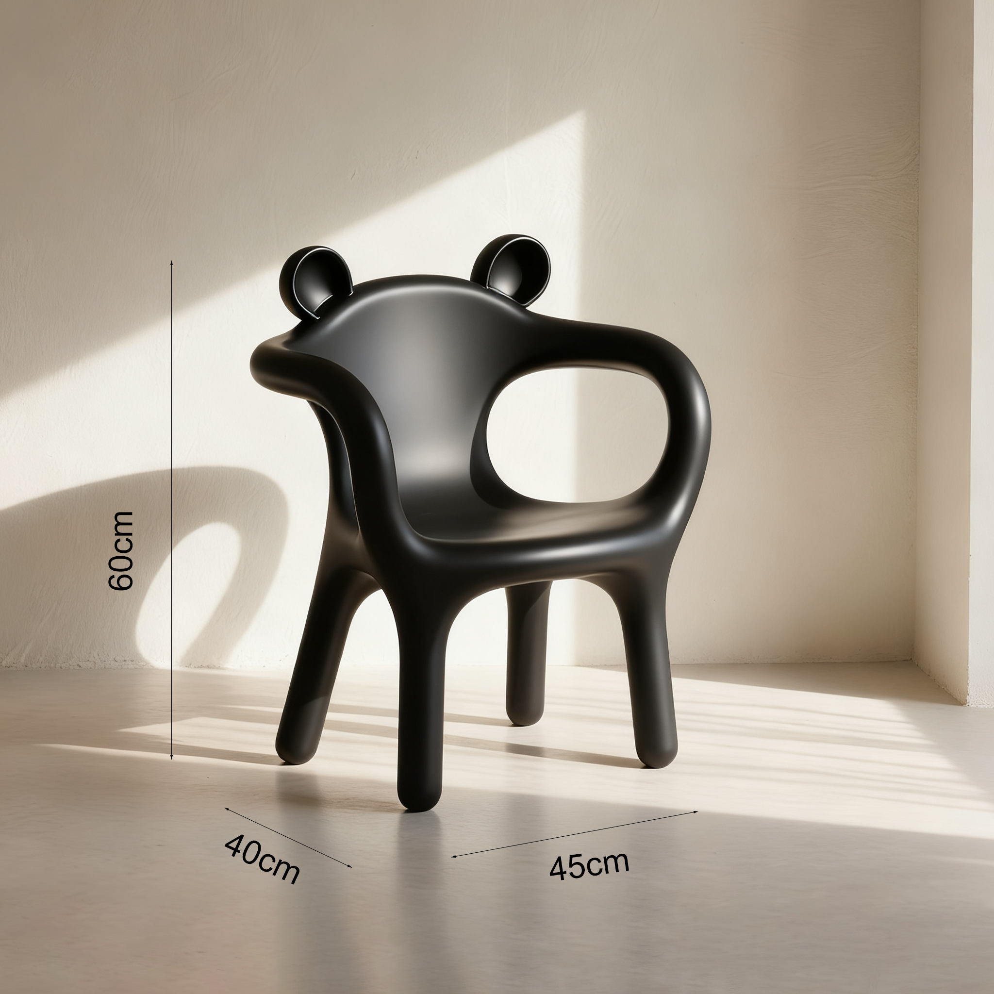 튼튼한 플라스틱 소재의 아동용 의자 측면