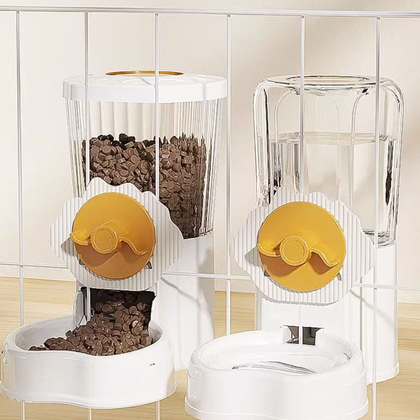 강아지 전용 걸이식 급수기 애완동물 우리 급수기 입이 젖지 않는 디자인