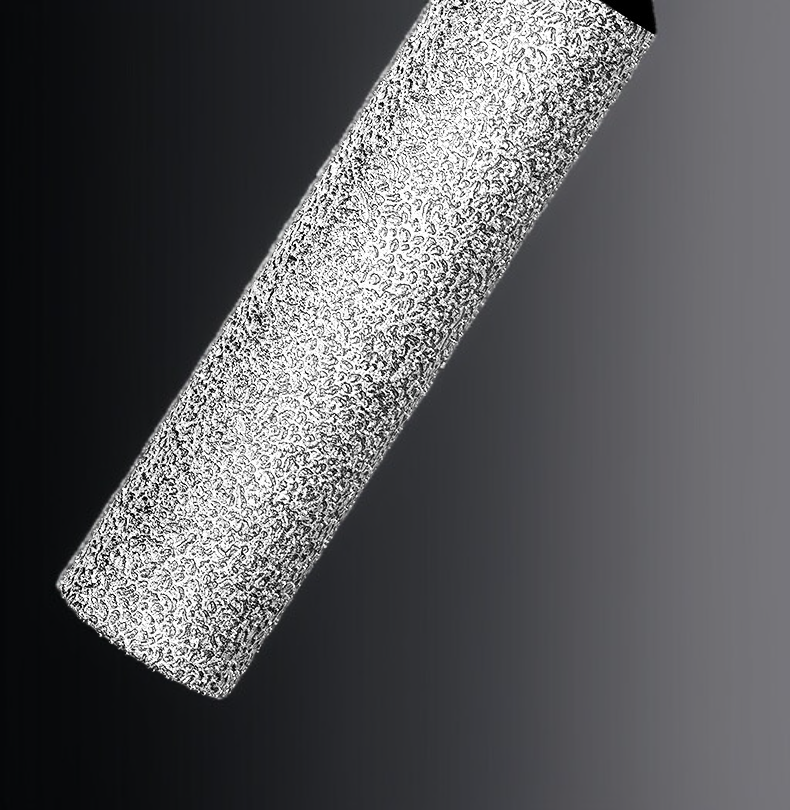 Versatile drill bit suitable for various materials