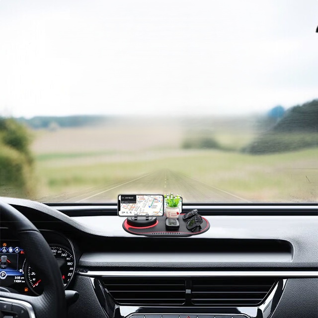 車多機能滑り止めマットダッシュボード携帯電話ホルダー滑り止めマットアロマテラピー自動車用品駐車場滑り止めマット