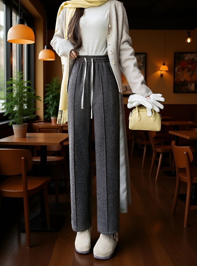 レディース秋冬ファッションコーディネート例