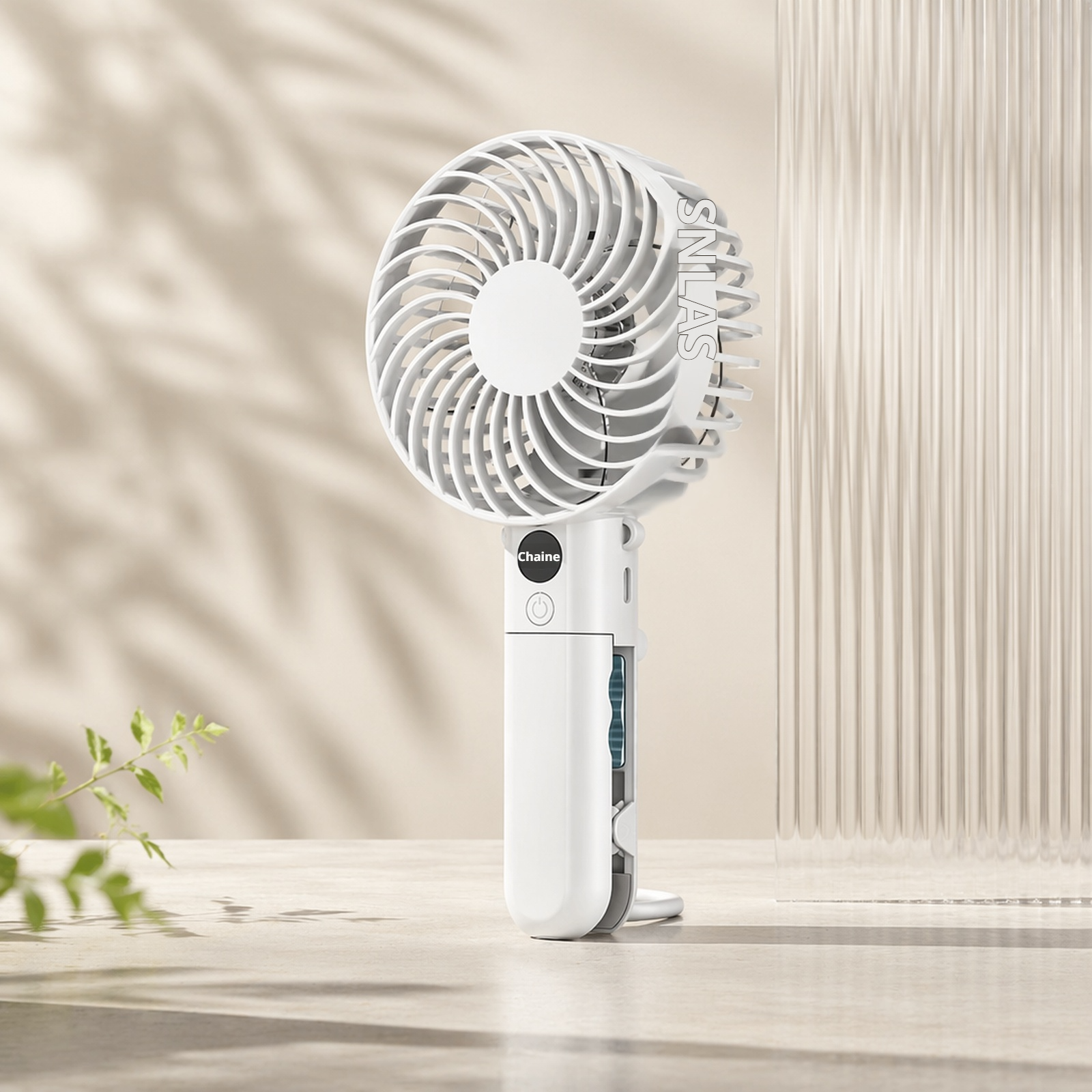 Mini ventilateur portable à main et à porter autour du cou