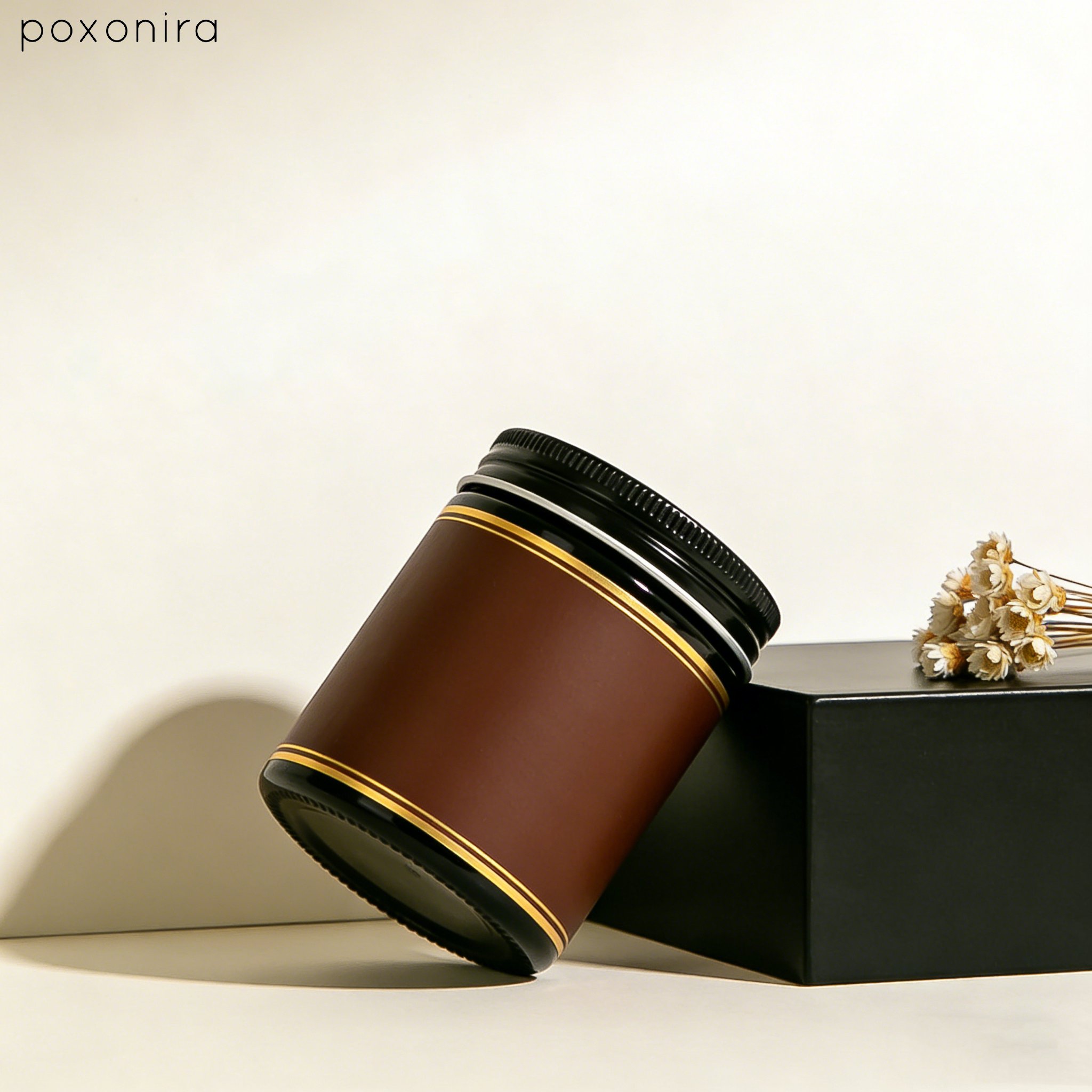 แว็กซ์จัดแต่งทรงผมเนื้อแมตต์ ช่วยสร้างวอลลุ่มให้ผมดูเป็นธรรมชาติ