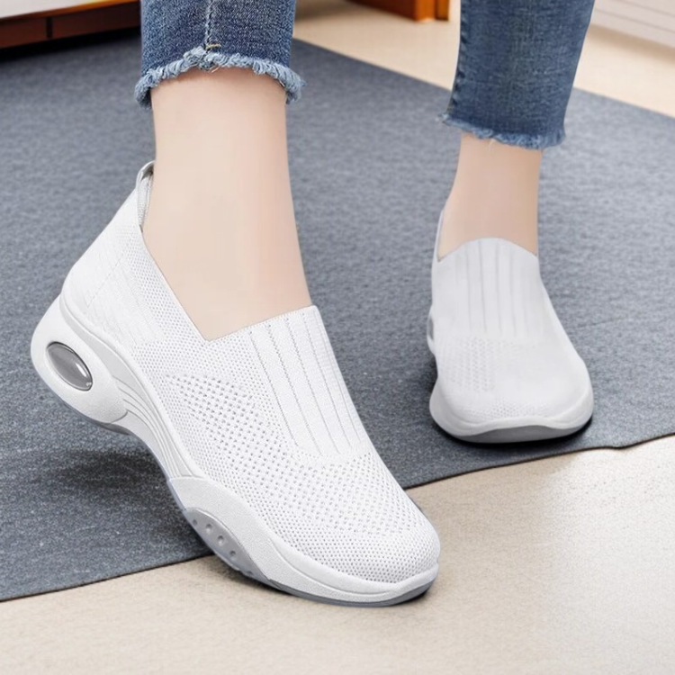 통풍이 잘 되는 운동화 여성 빅사이즈 플랫 통풍 메쉬 운동화 여성 캐주얼 운동화