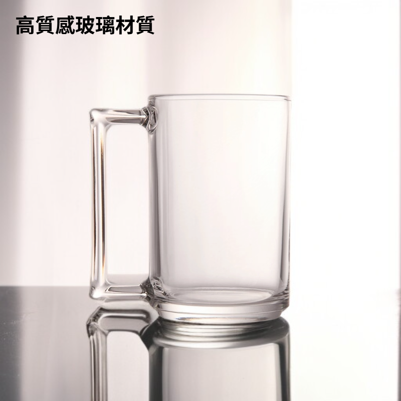 Creative couple's glass cups