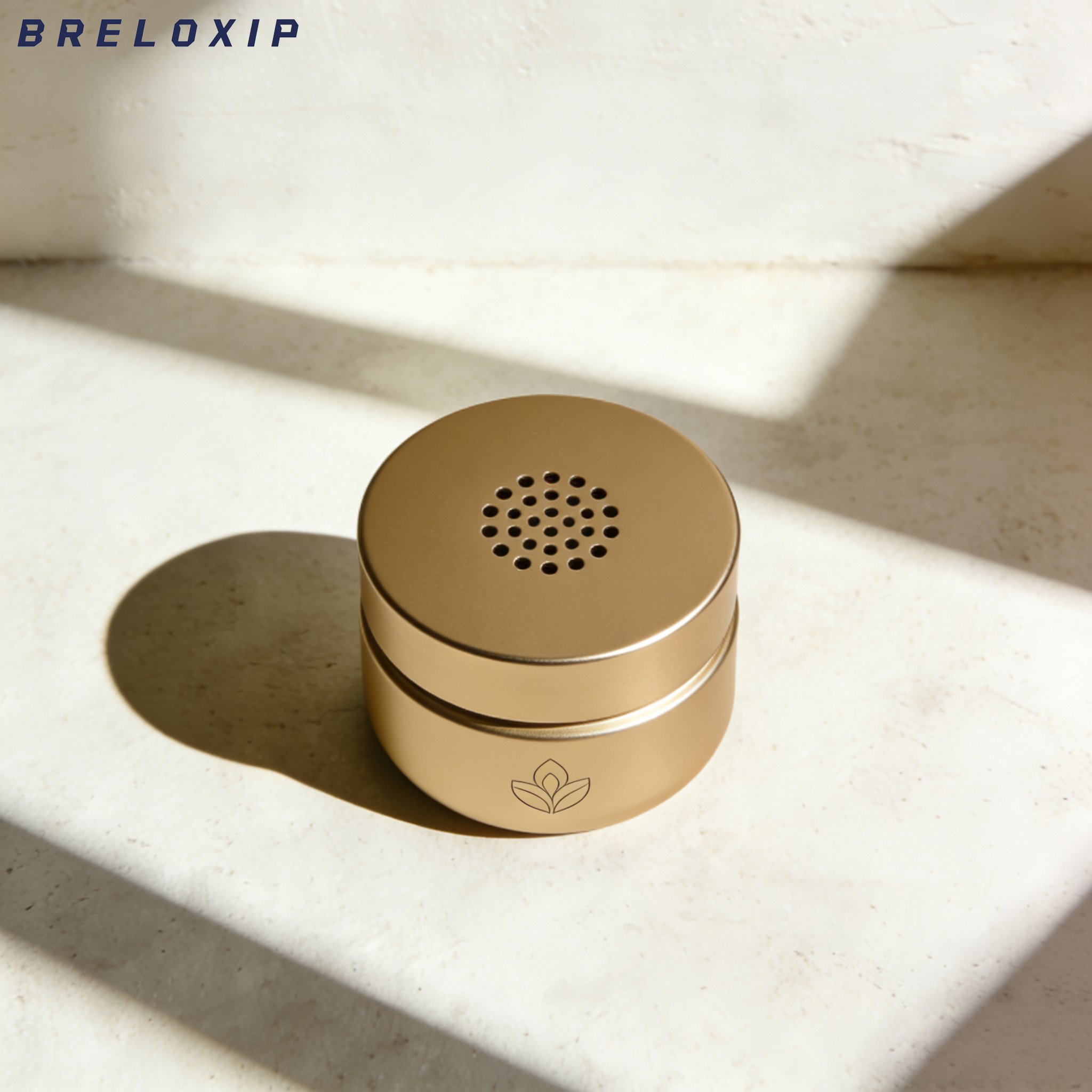 น้ำหอมปรับอากาศรถยนต์ วู๊ดดี้ ลักชัวรี