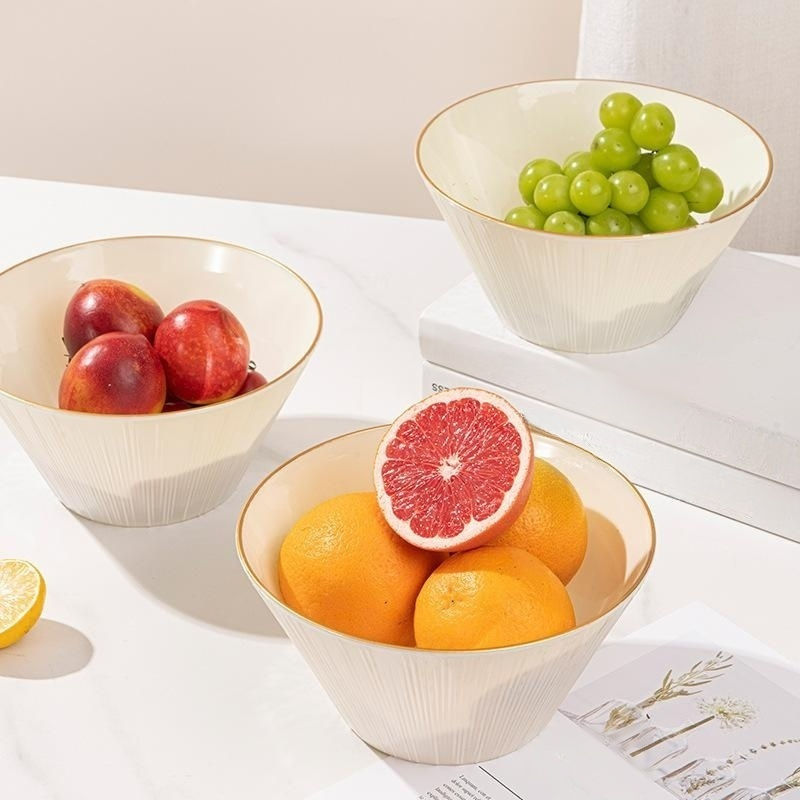 新鮮水果美味小吃拼盤