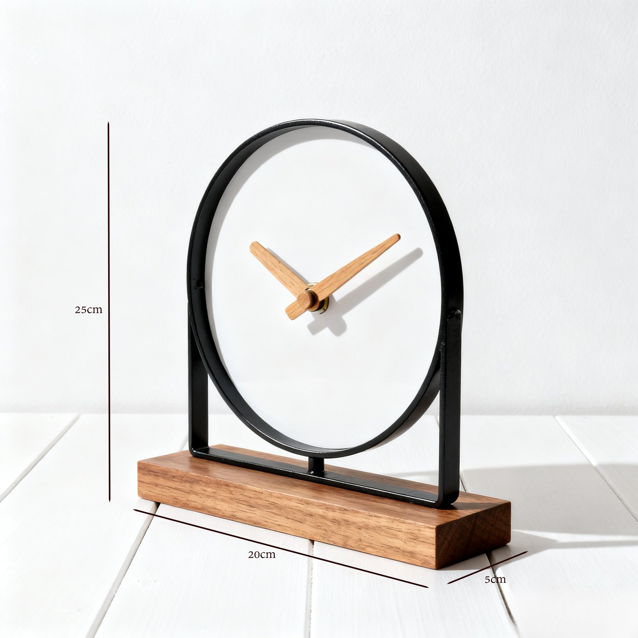 นาฬิกาตั้งโต๊ะสวยงามสำหรับห้องนั่งเล่น