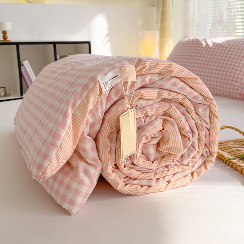 Colcha fresca de verano con algodón de nubes y cuadros