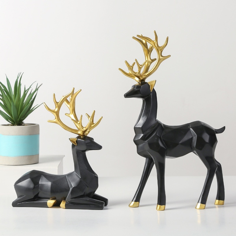 Moderne Hirschfigur als Dekoration