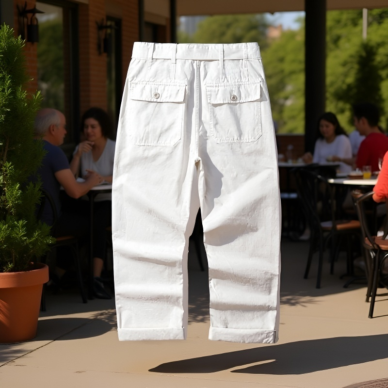 快適な着心地のカジュアルパンツ