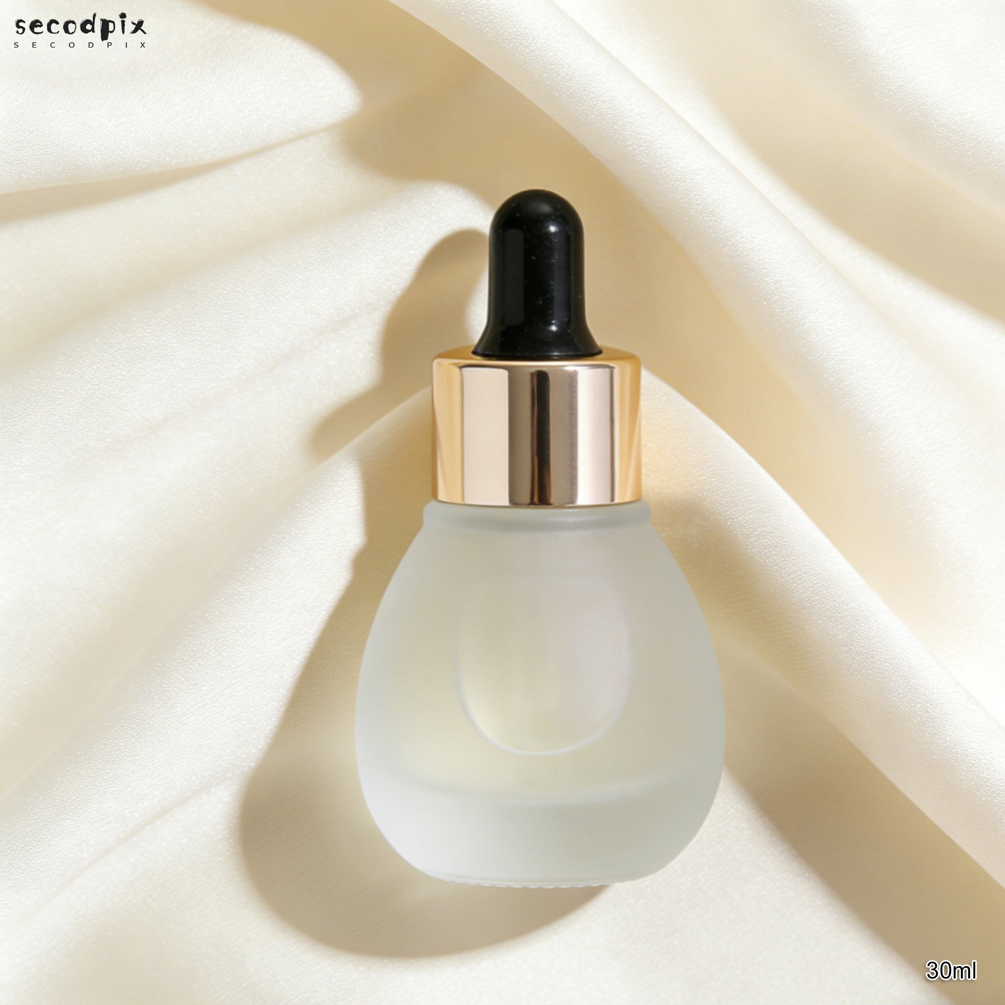 水润亮采精华液