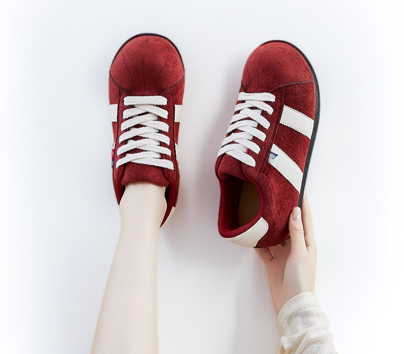 كعب داخلي مخفي لأحذية كاجوال عصرية