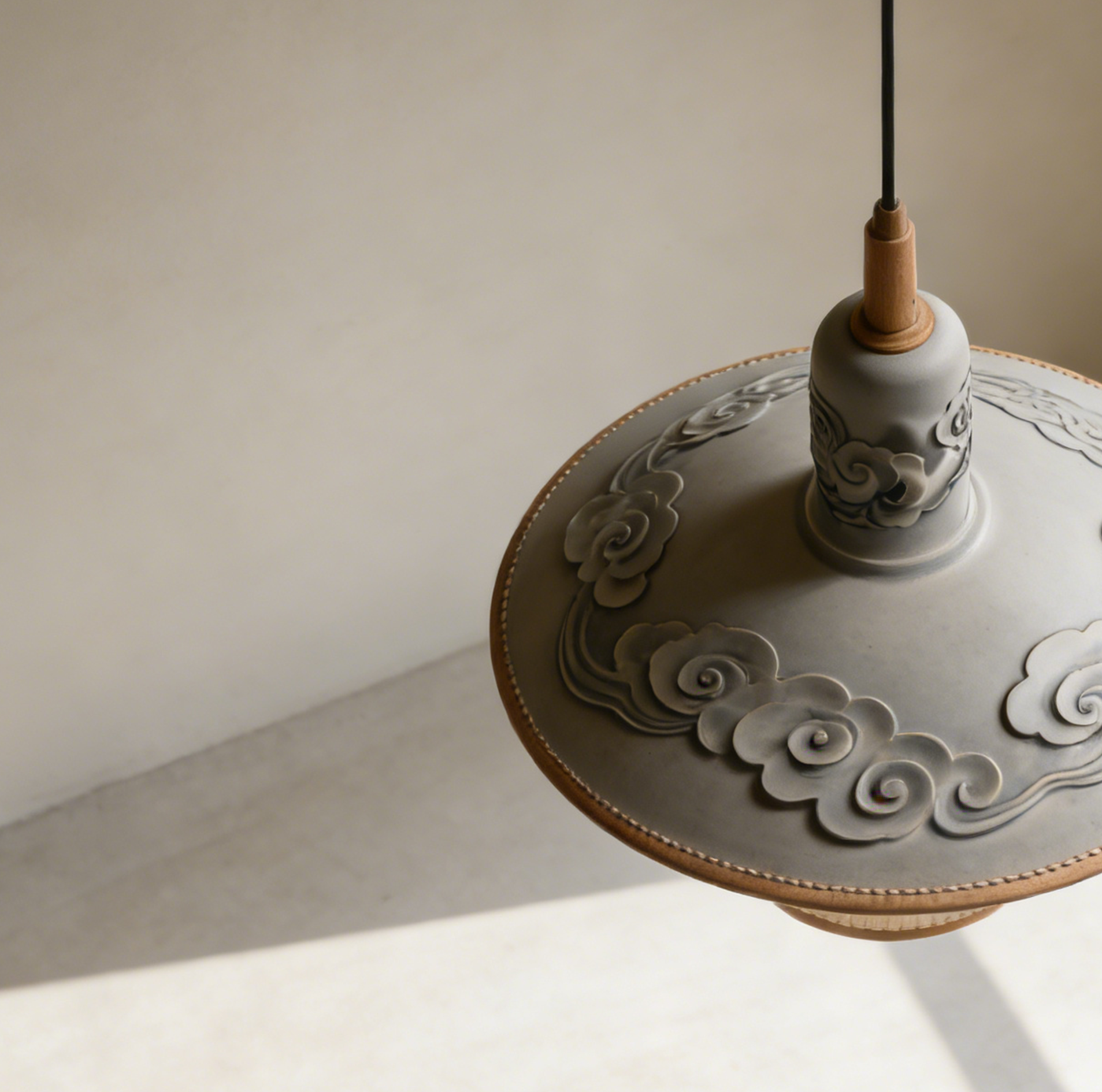 โคมไฟแขวนดีไซน์โมเดิร์นสไตล์หรูหรา