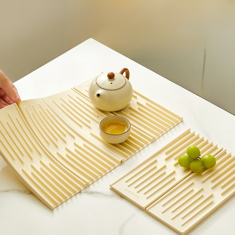 Silná silikonová odvodňovací podložka do kuchyně