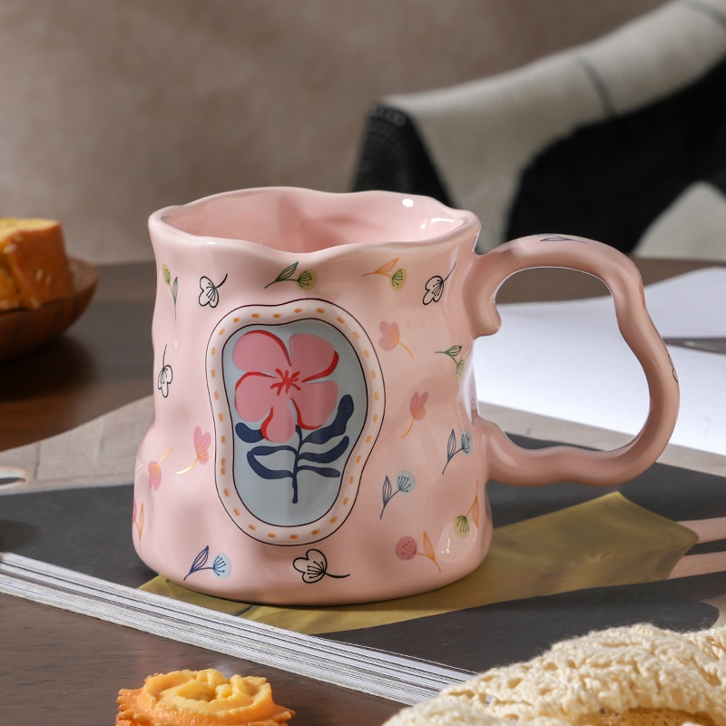 ハンドメイドのドリームフラワー陶器マグ