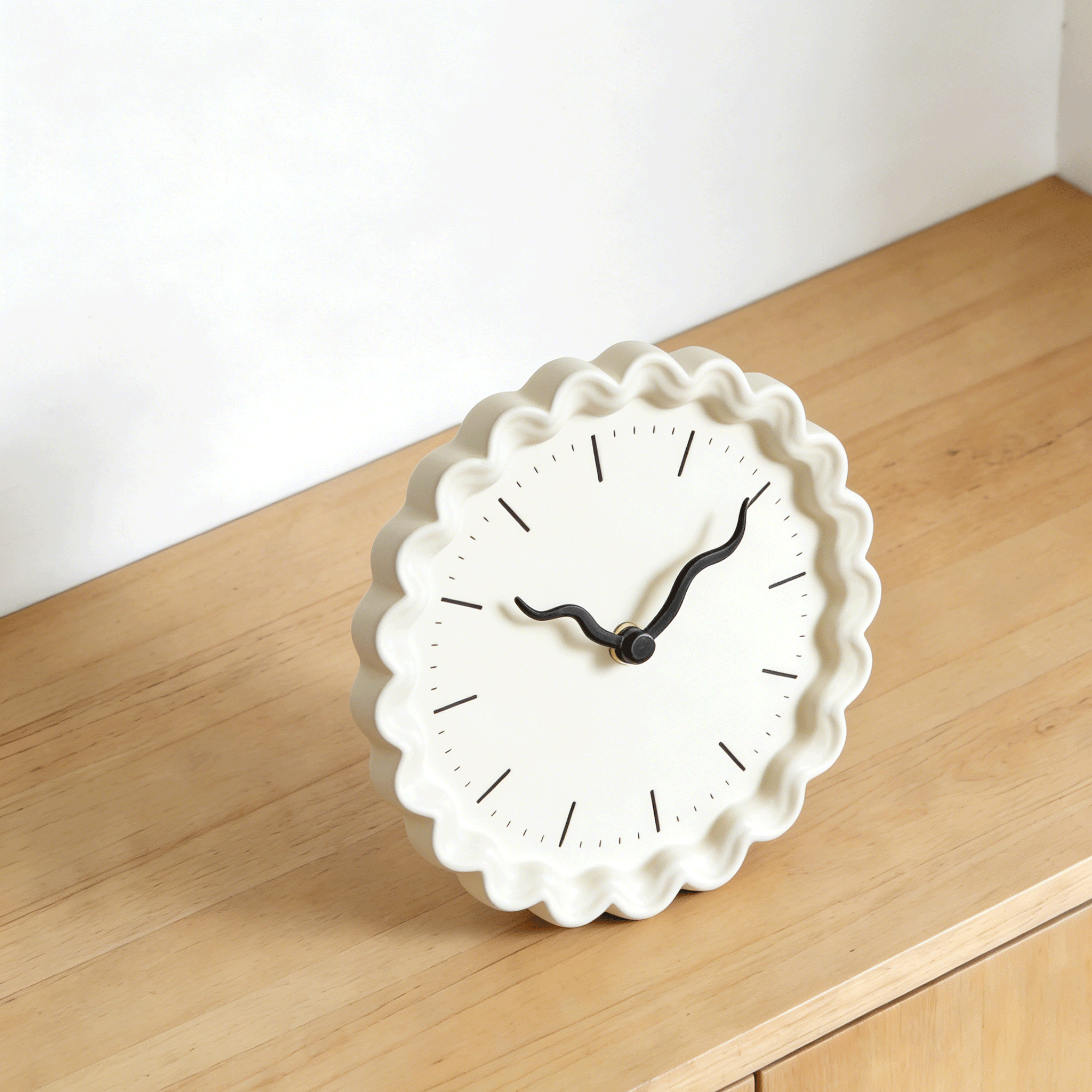 Reloj moderno y combinable