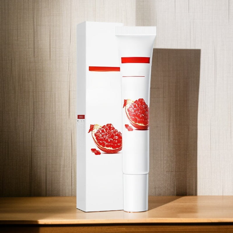 ครีมบำรุงรอบดวงตาทับทิม ให้ผิวกระจ่างใส