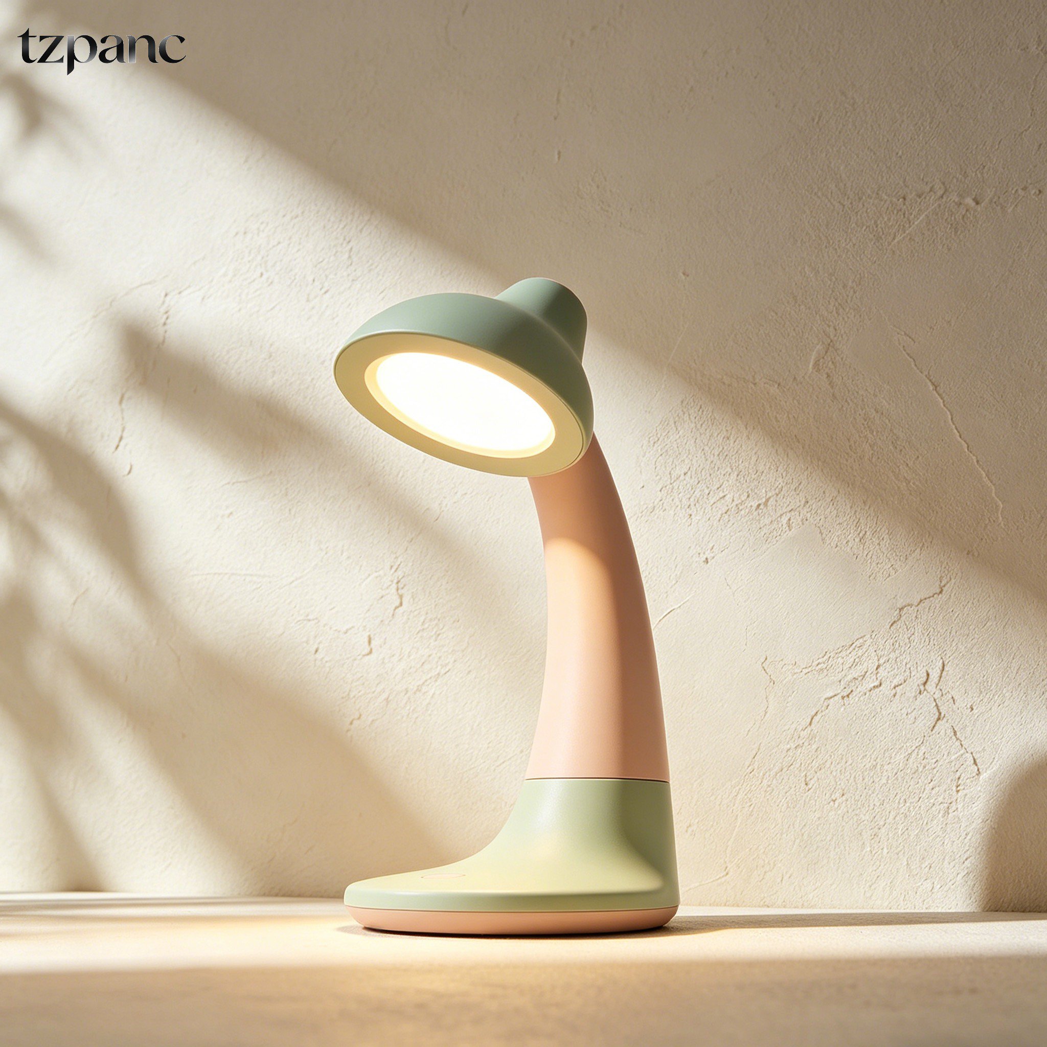 Gooseneck table lamp with adjustable flexible neck