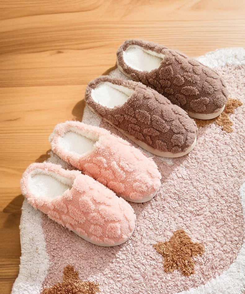 防滑底設計，安全防滑室內拖鞋