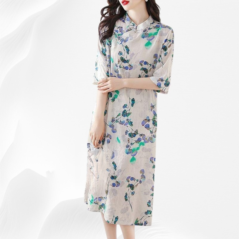 เดรสสไตล์จีนใหม่ ผ้าฝ้ายผ้าลินิน คอจีนติดกระดุม ลายดอกไม้ แขนสั้น ใส่สบายในฤดูร้อน