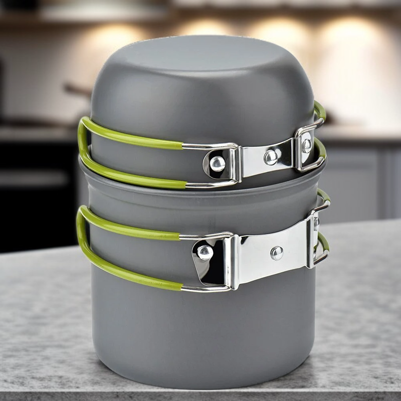 Kültéri hordozható főzőkészlet 12 fő részére edényekkel és evőeszközökkel