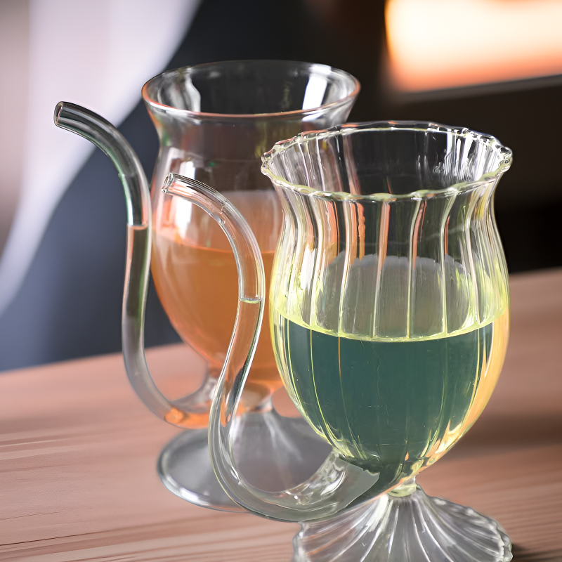 Creative Single-Layer Transparent Curved Drink Cup