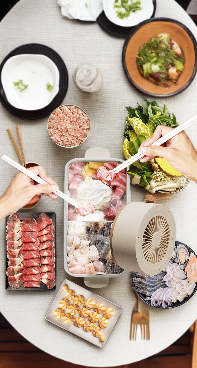 キッチンで使用中の卓上レンジフード