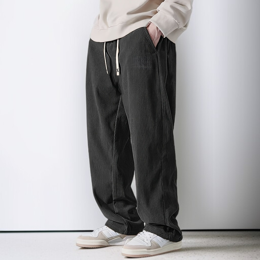 늘어지는 코듀로이 느낌의 남성 캐주얼 팬츠