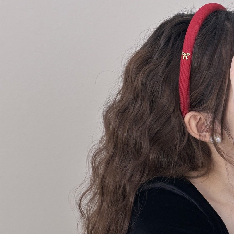 Modne opaski damskie