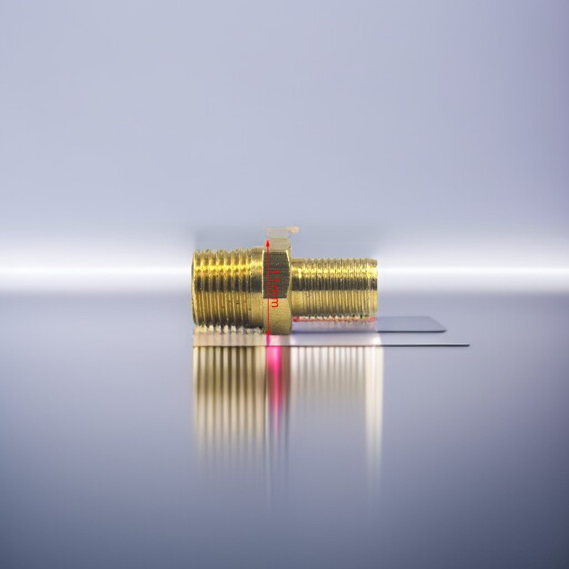 Secure air sealing valve core for tires