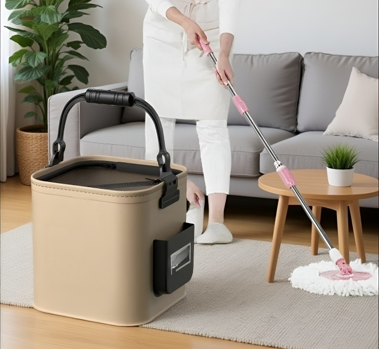 Fashionable multifunctional handbag for women