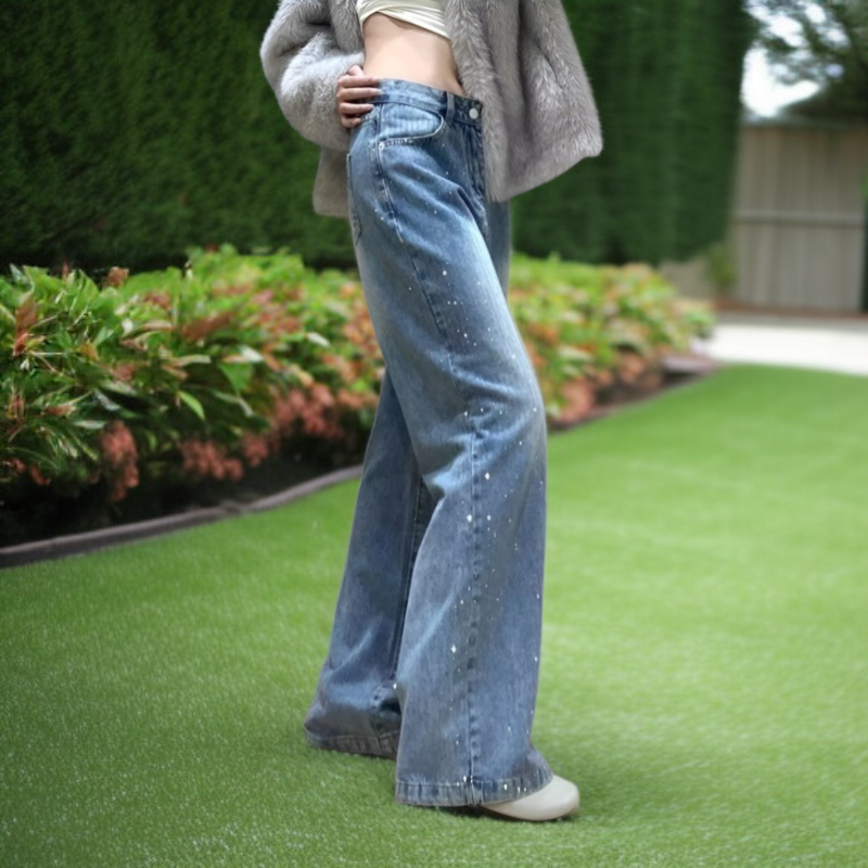 ミニマルでおしゃれなレディースハイウエストワイドジーンズ スリム見えフロア丈