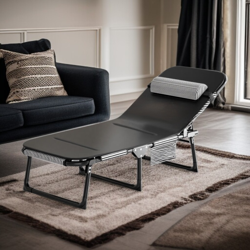 가정용으로 휴대가 간편하고 접이식인 1인용 침대