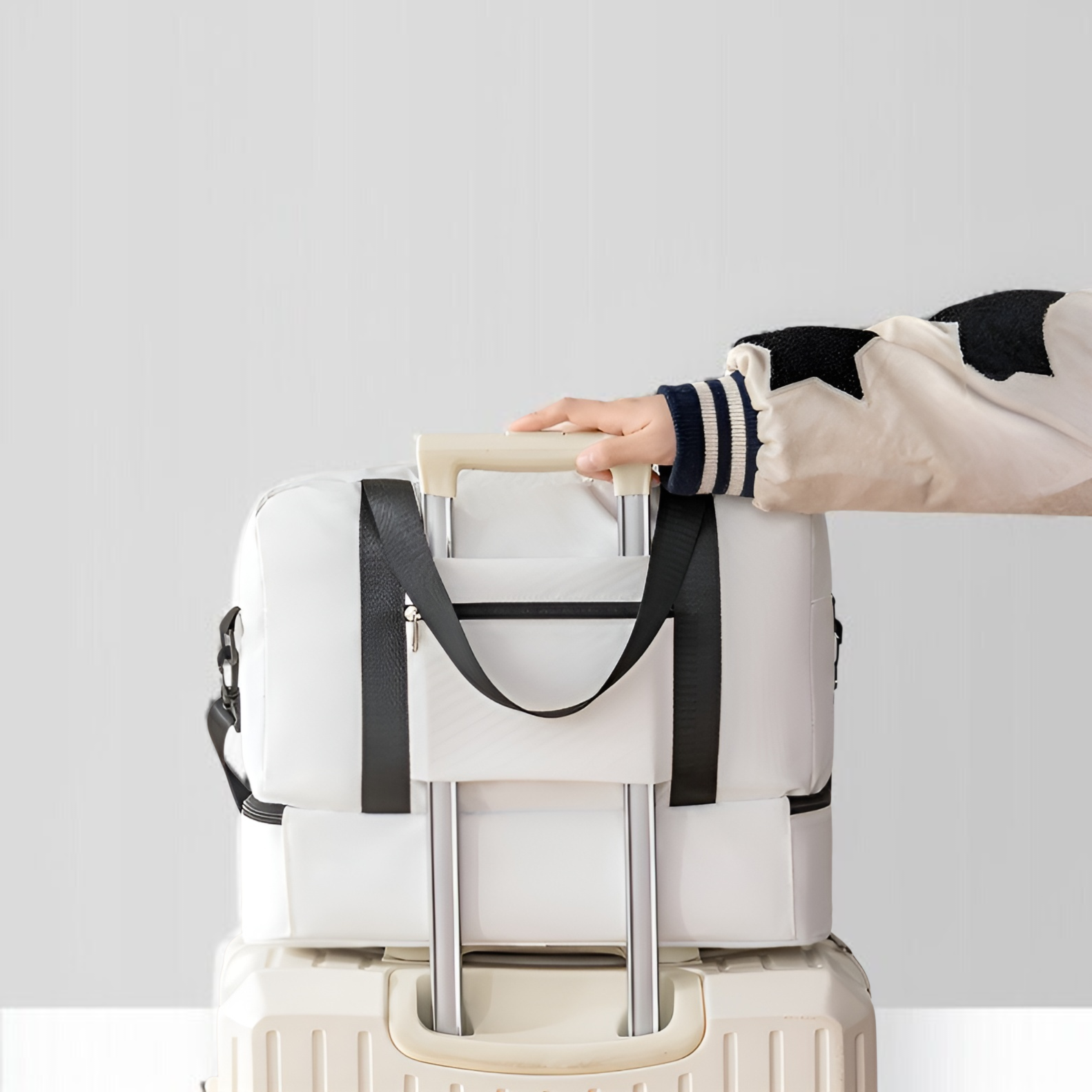 혁신적인 디자인의 핸드헬드 청소기