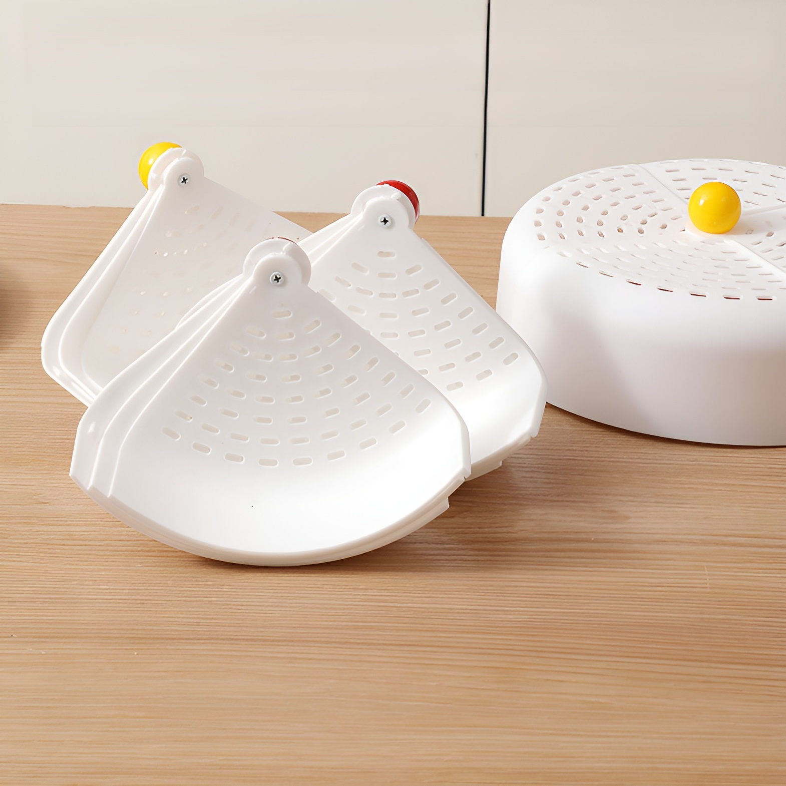 Foldable Ventilated Food Cover for Home Use