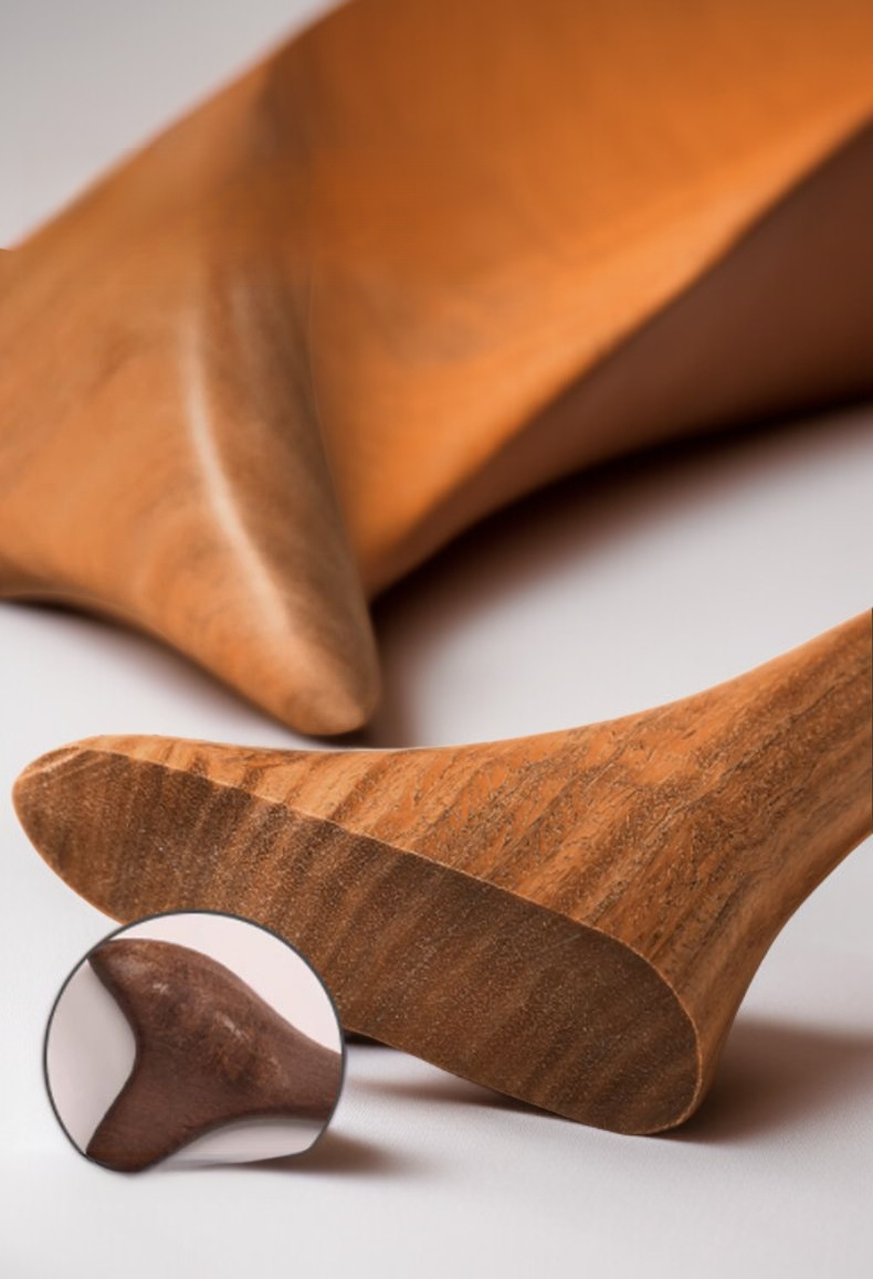 Zbliżenie na detale masażera do stóp z drzewa sandałowego