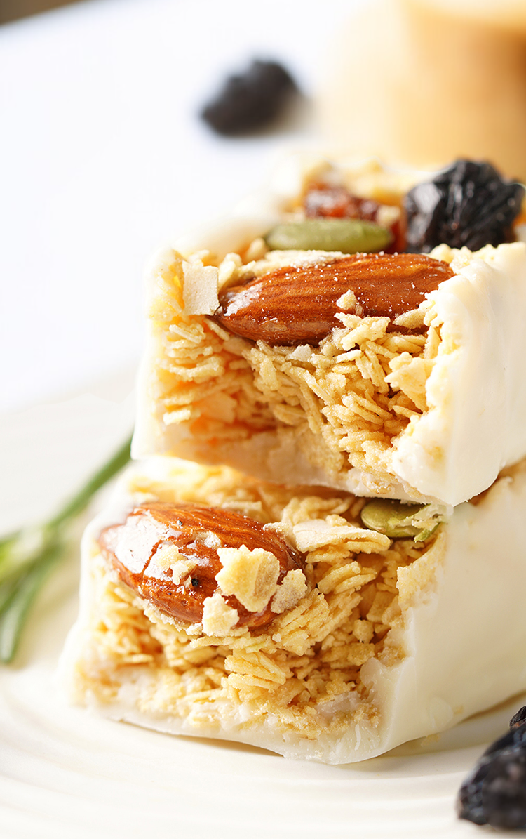 オートミールとヨーグルトのスナックバー