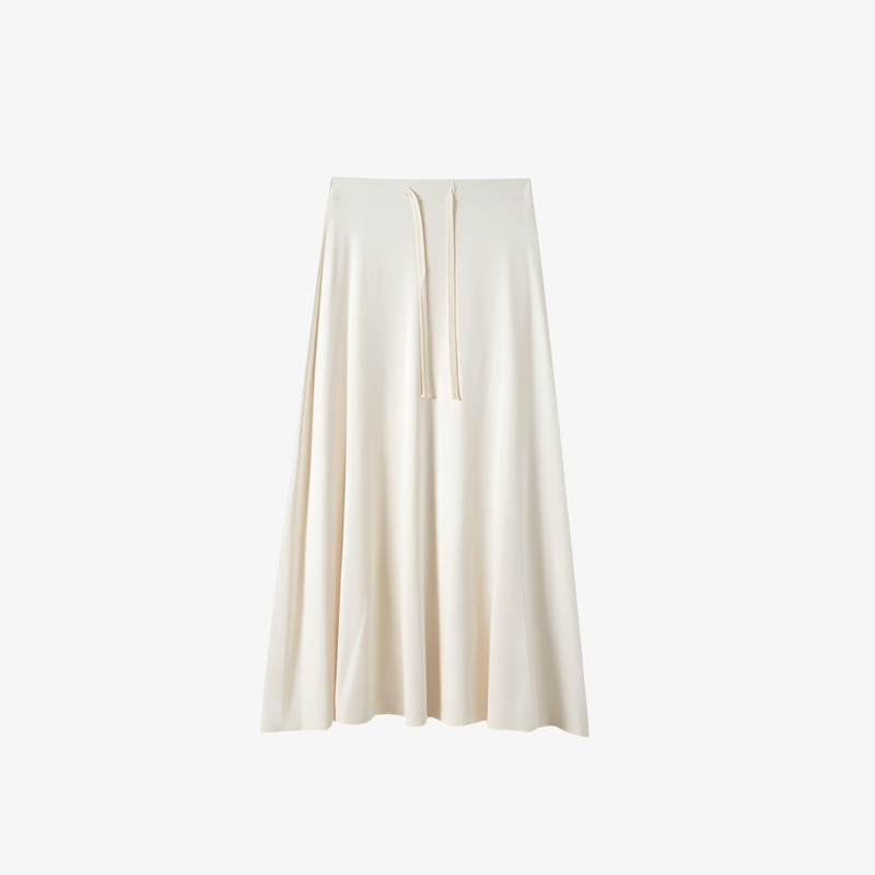 カジュアル・家庭用外出兼用の万能スカート