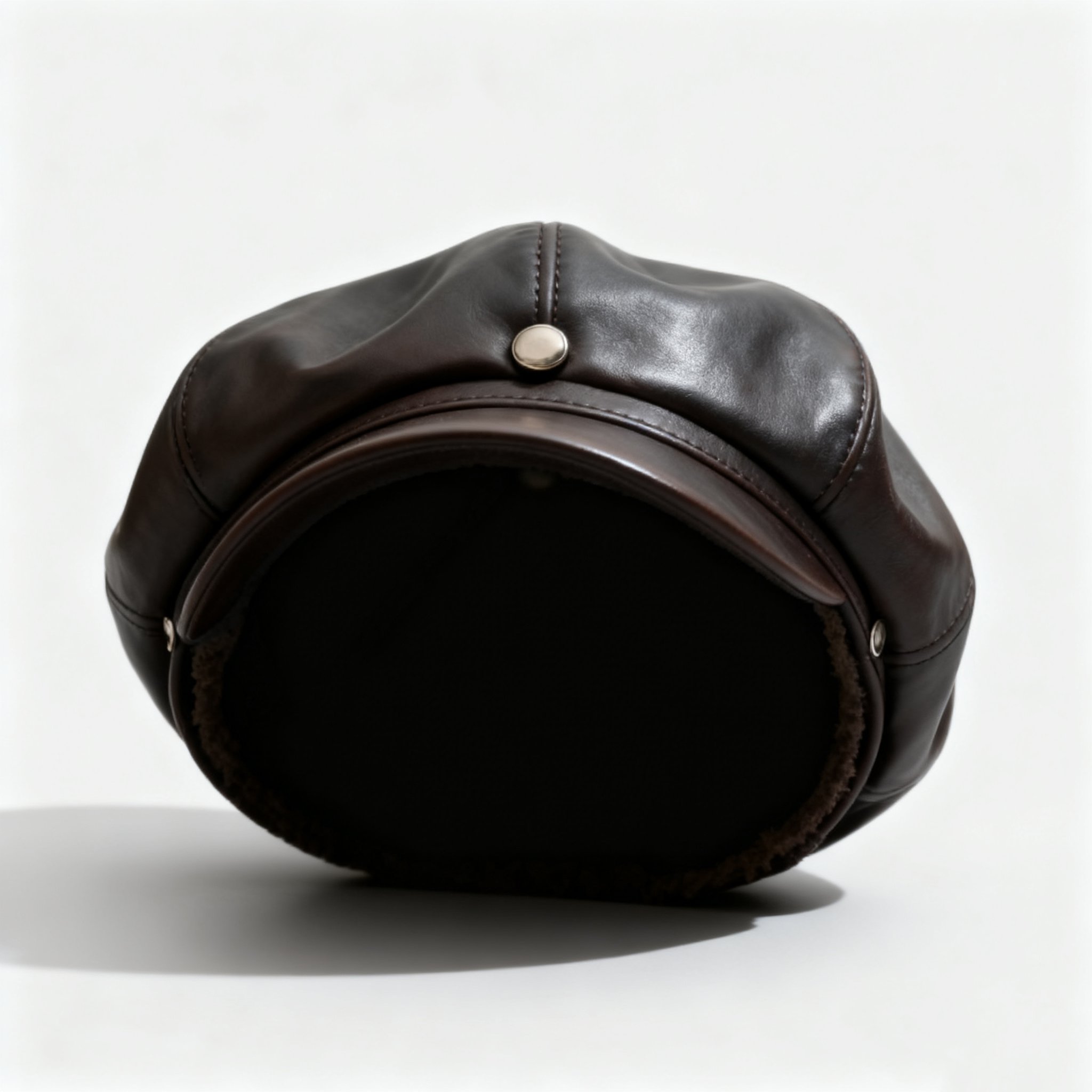 남녀공용 팔각 모자 착용 예시