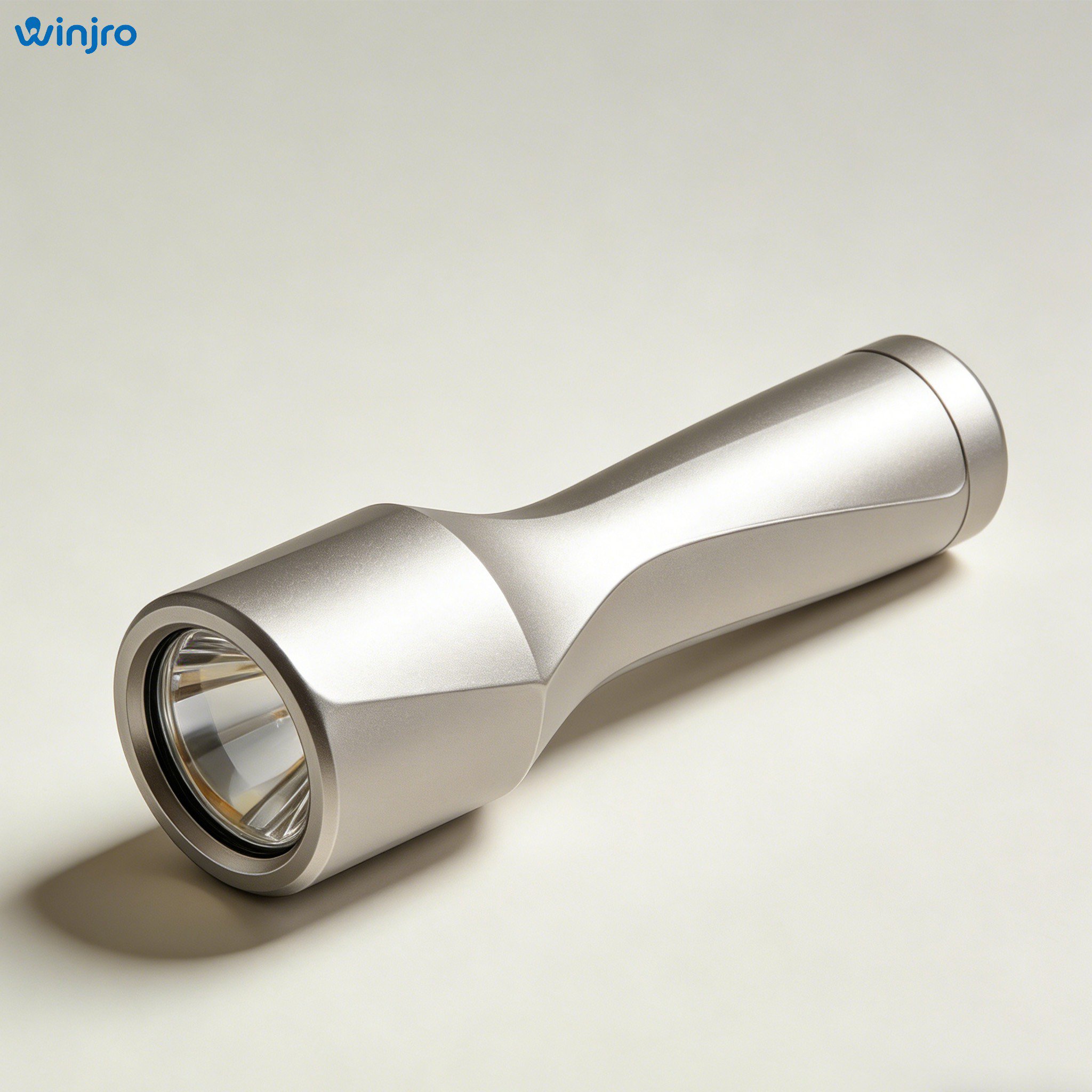 ไฟฉายขนาดเล็กพกพา (แพ็ค 3 ชิ้น)